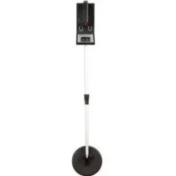 Complete metal detector set with waterproof search coil