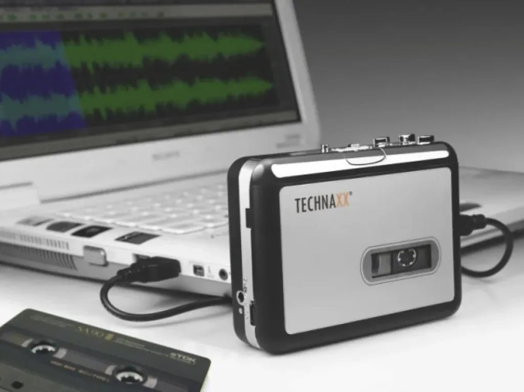 USB cassette player and digital converter including software