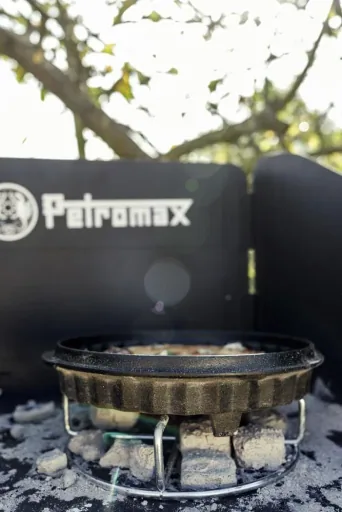 Coaster for Petromax Dutch Oven