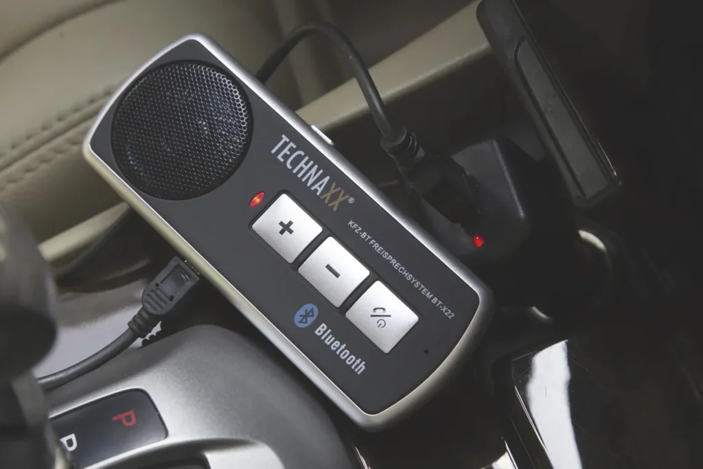 Car Bluetooth hands-free system BT-X22