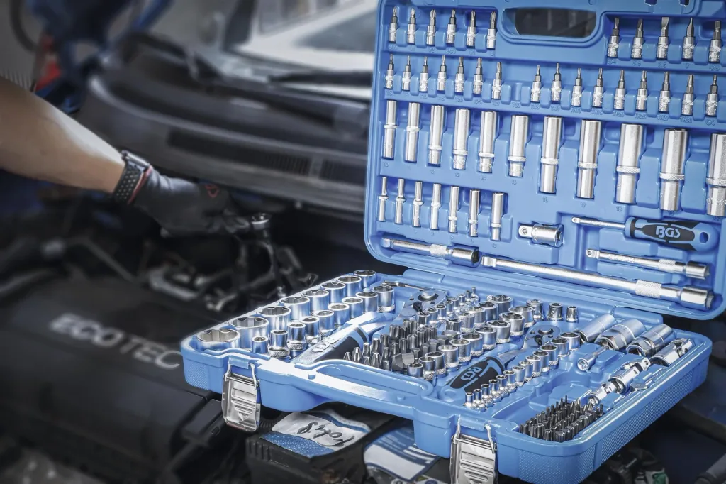 Socket wrench set wave profile 192-piece