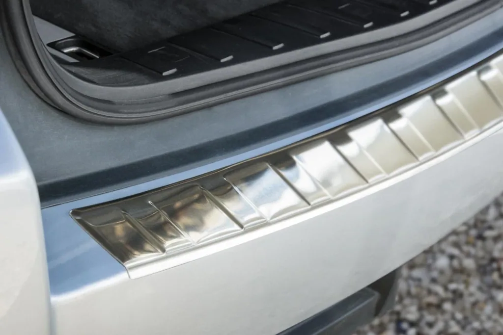 Stainless steel loading sill protection for BMW X3 E83 from 2006-2010