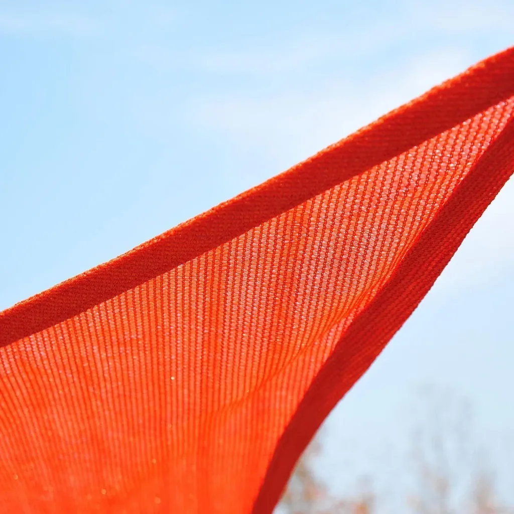Sun sail triangles rust red 5x5x5 m HDPE - breathable