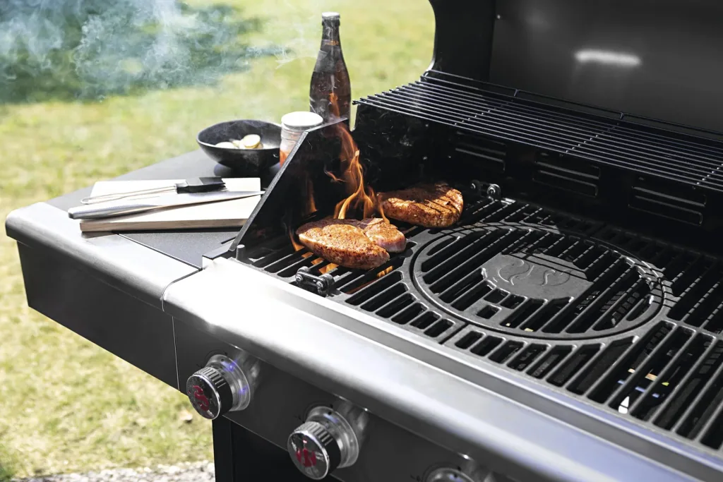 Gas & charcoal grill, Triton 4.1 coaL, 4 adjustable burners