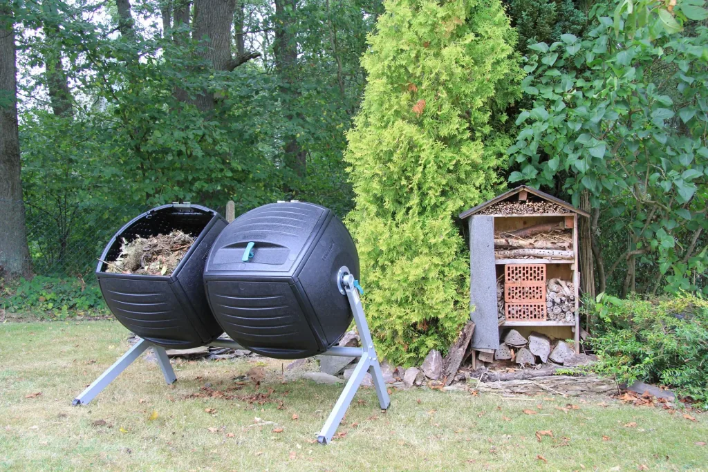 Composter Compost-tweeling 380 L 143,5×79,4×110,4 cm Zwart – 2 kamers voor continu composteren