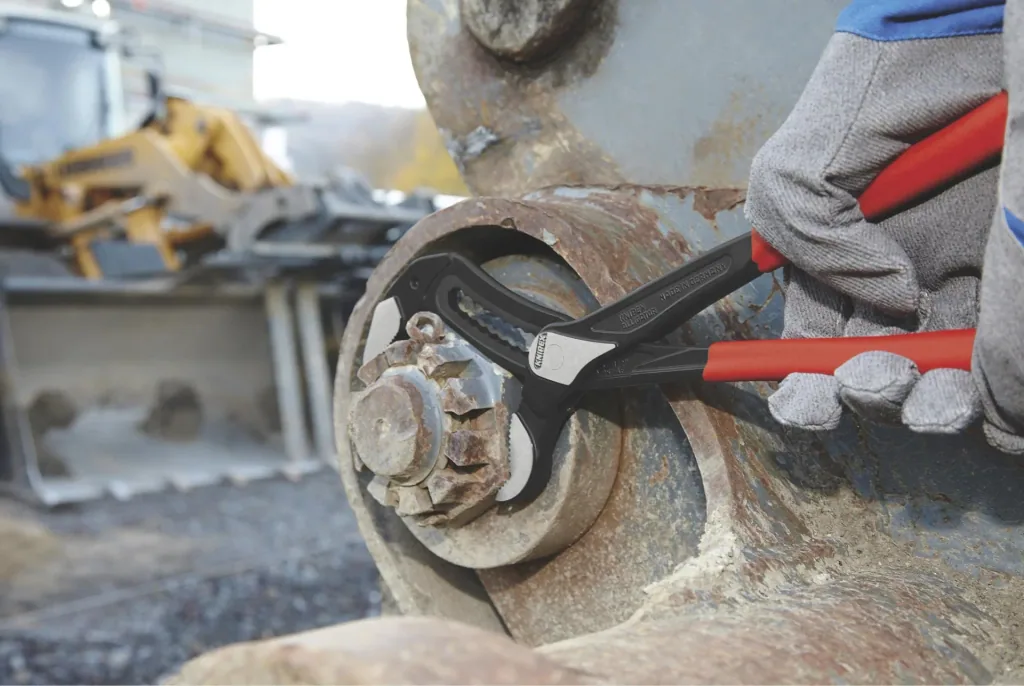 Pipe and water pump pliers Alligator 400 mm