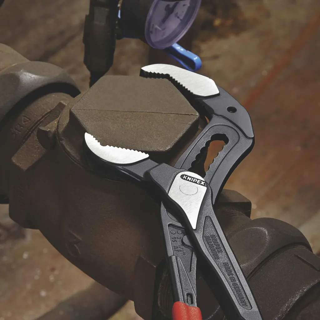 Pipe and water pump pliers Alligator 400 mm