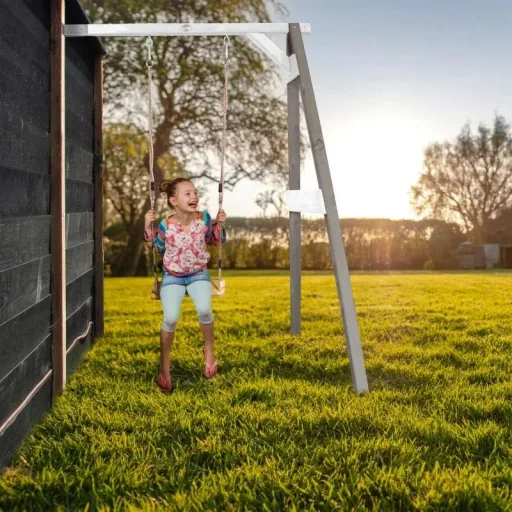 Single swing grey wall mount / white