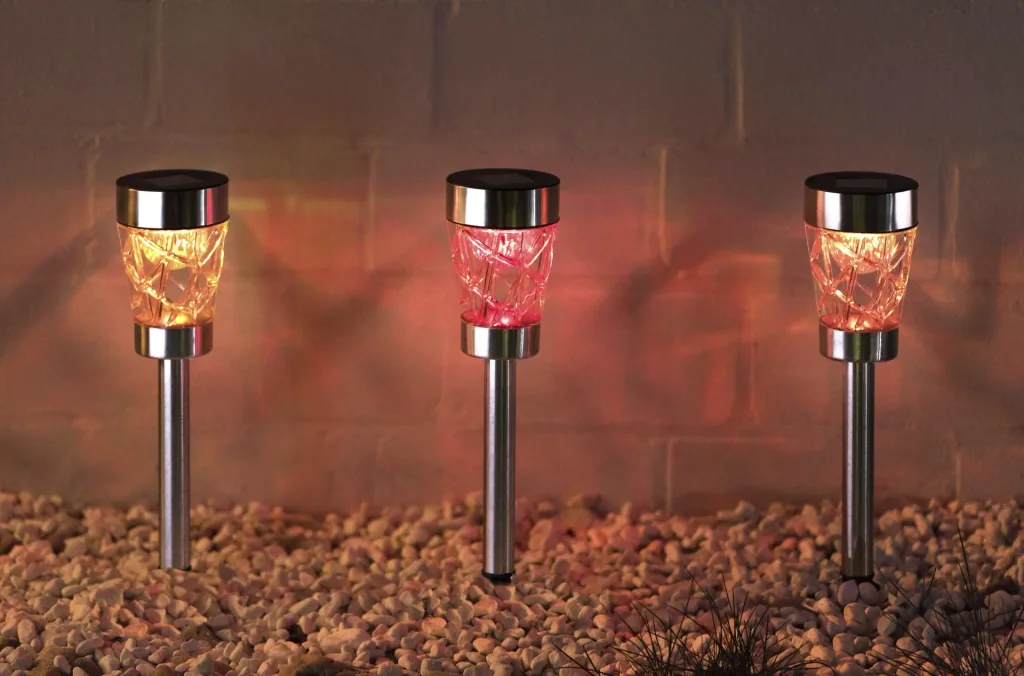 Rotating solar light with color change - set of 3