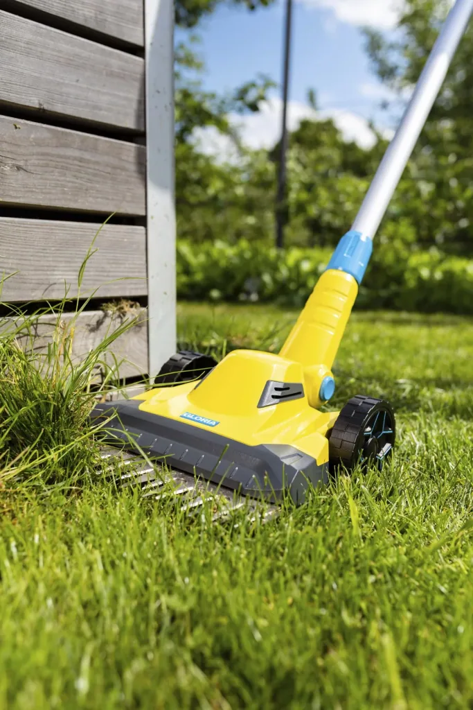 Cordless lawn and edge trimmer FineCut 18 Volt, including battery