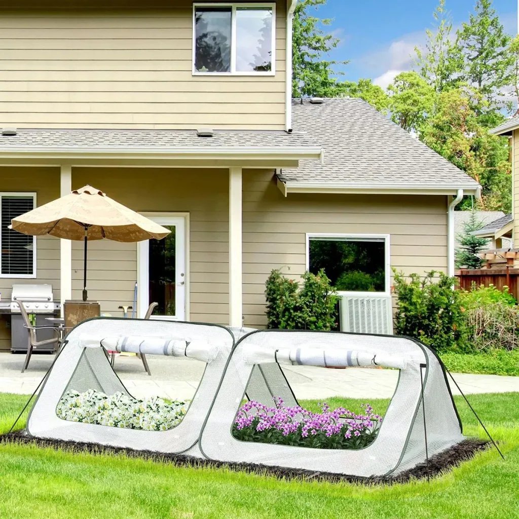Pop-up greenhouse with carrying bag white