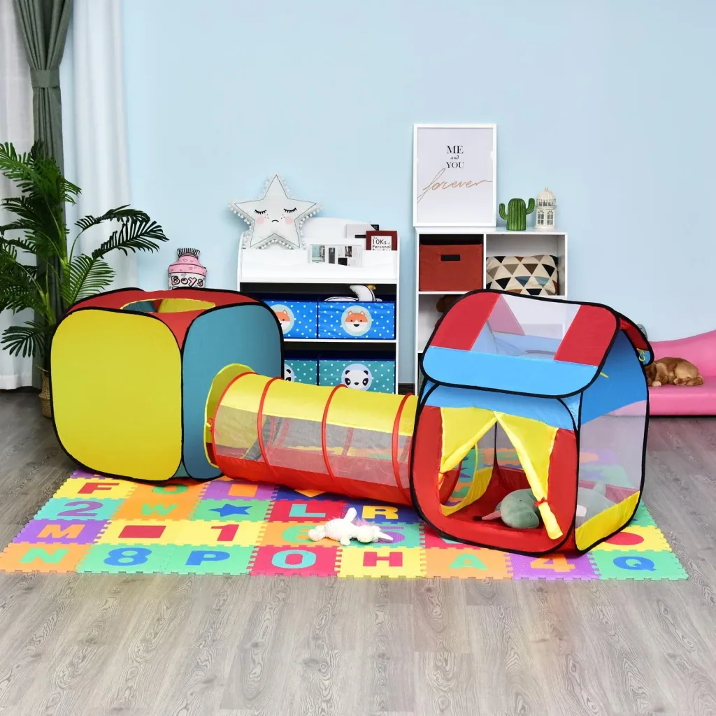 Pop-up play tent for children