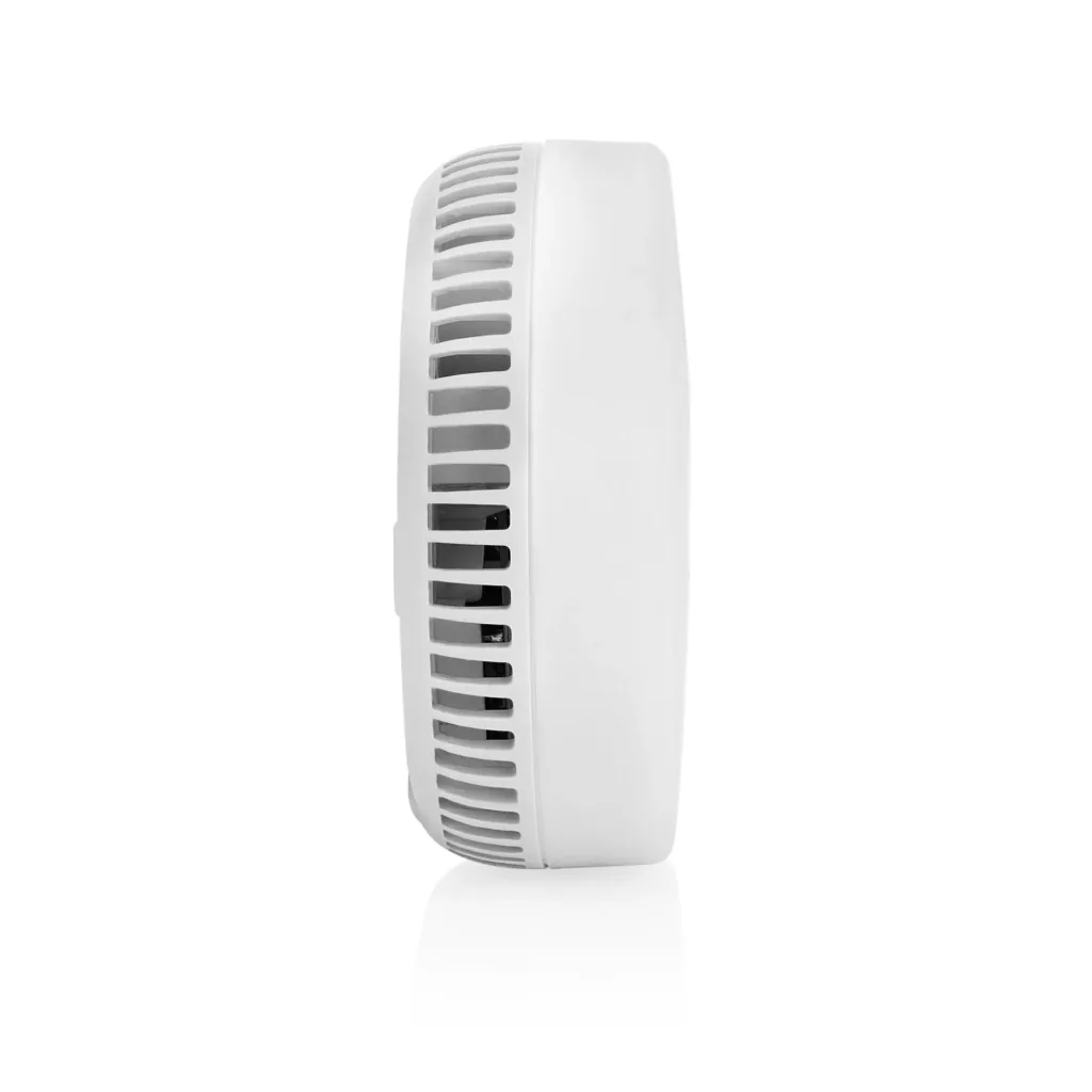 Smoke detector with replaceable 5-year battery