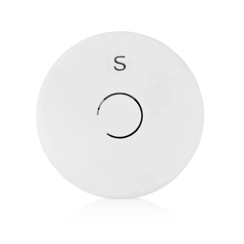 Smoke detector with replaceable 5-year battery