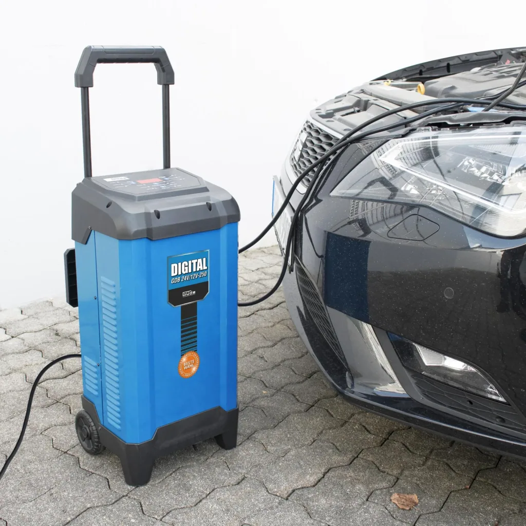 Digitale acculader GDB 24 Volt / 12 Volt -250