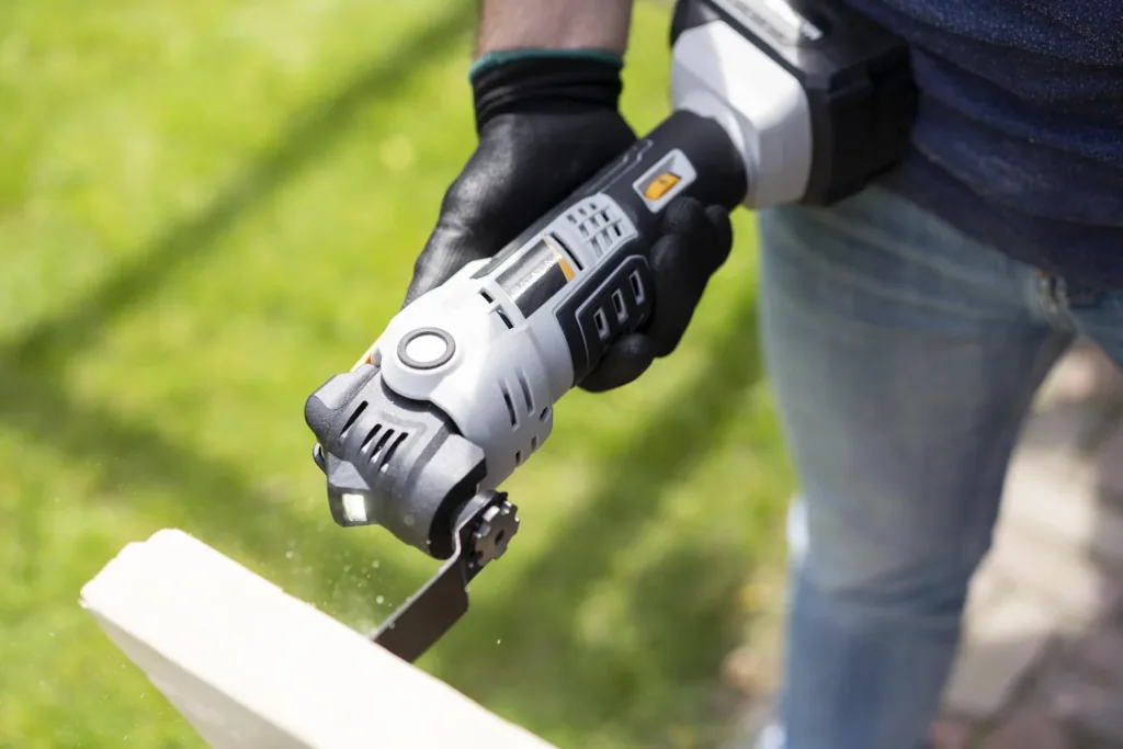 Maxxpack 18V Cordless Multi-Tool Anti-Vibration (without battery and charger)