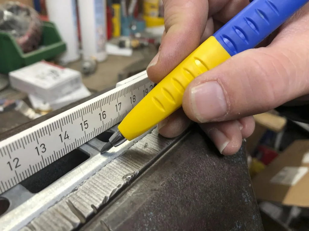 Mechanical pencil + deep hole marker graphite, including 6 leads