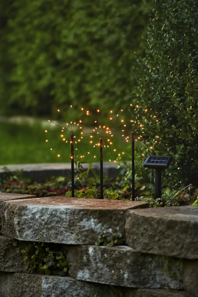 Solar rod "Firework" with 90 warm white LEDs in a set of 3