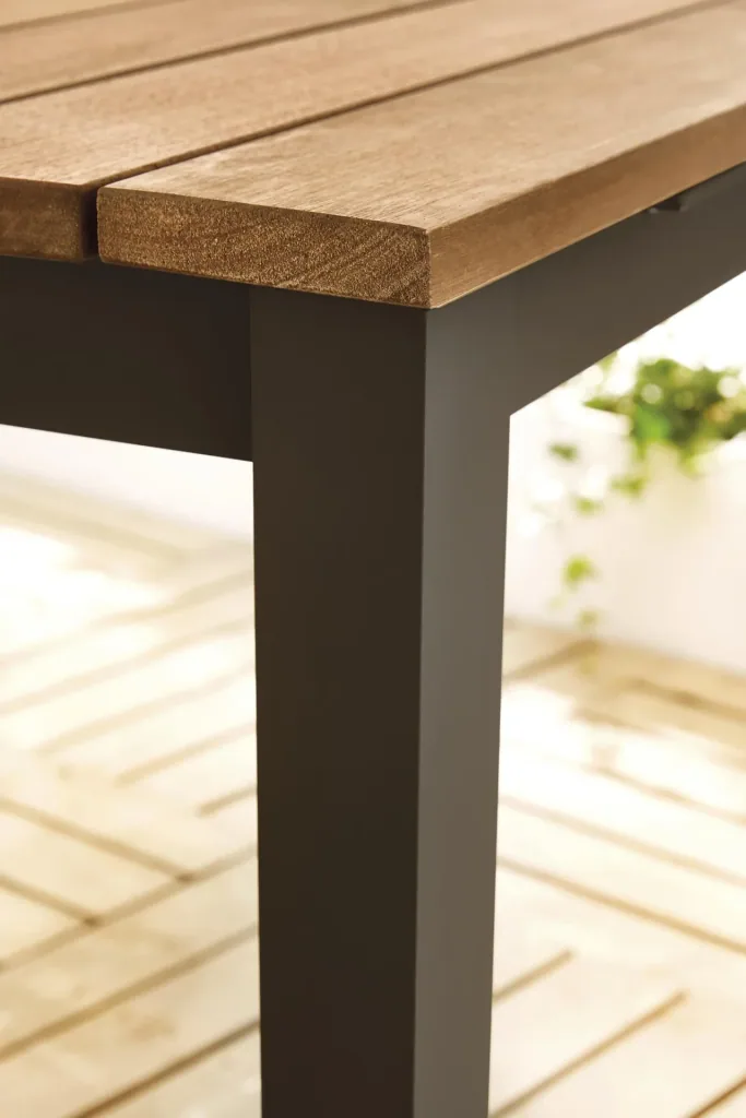 Garden wooden table "Mackay"    