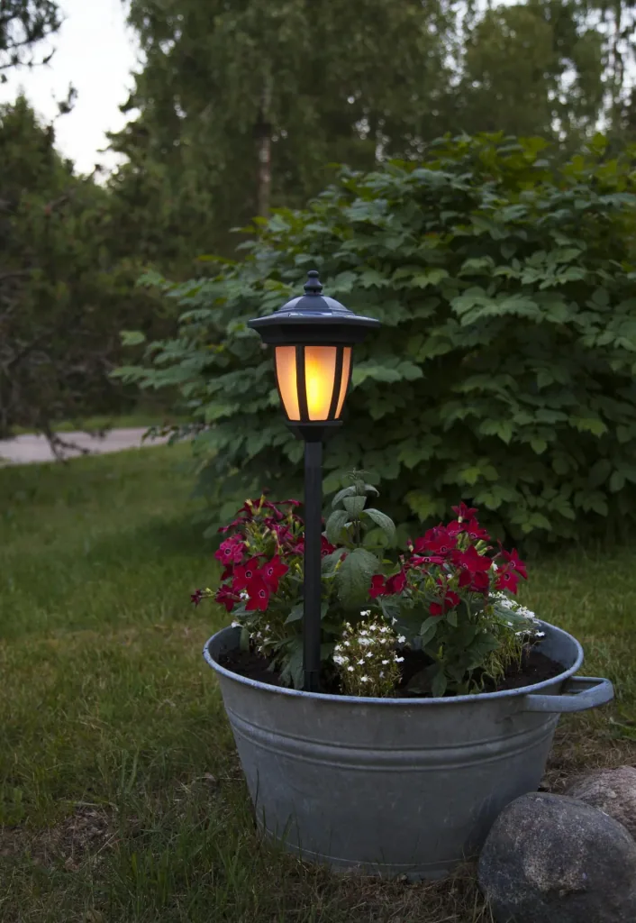 LED solar lantern "Flame" with flame effect