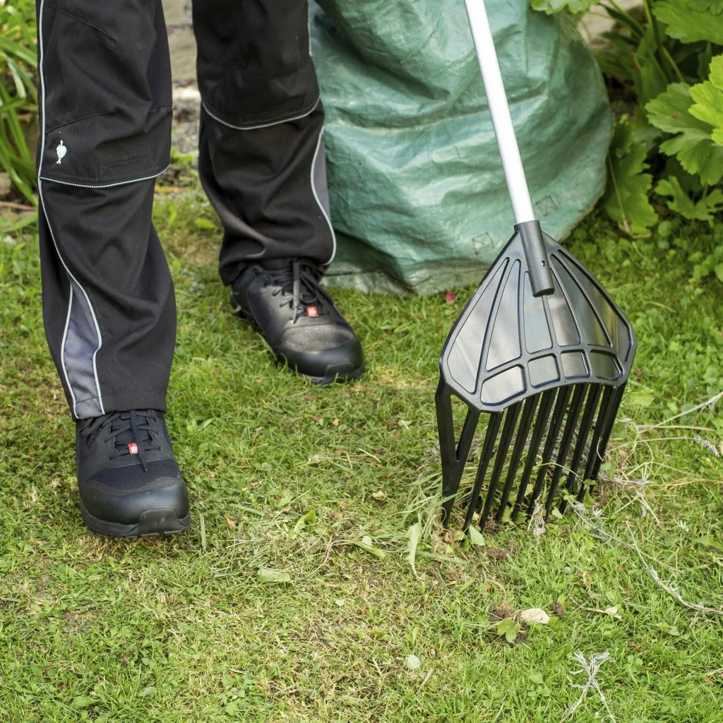 Yard & garden shovel small 3-in-1
