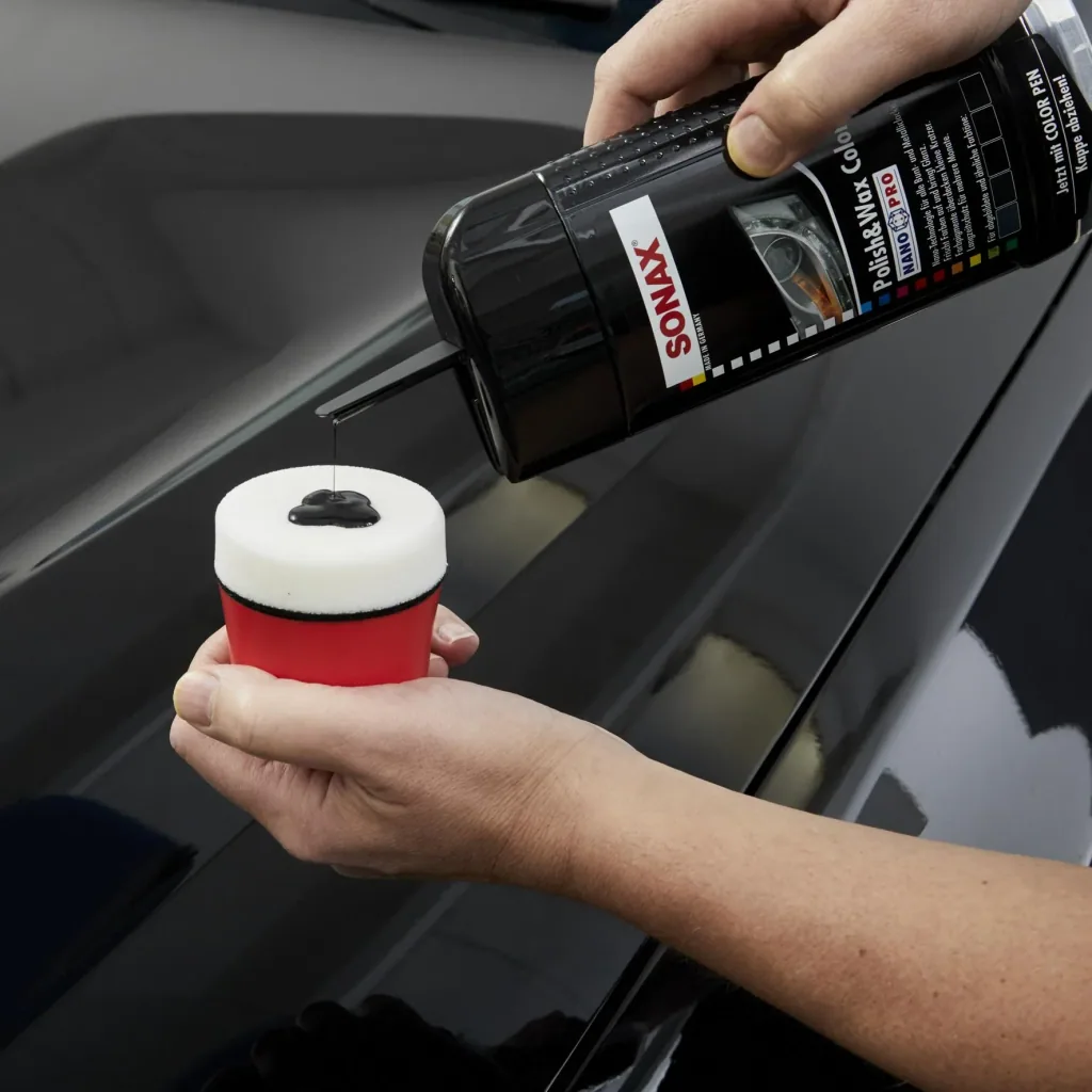 Polish+Wax Color schwarz 500 ml