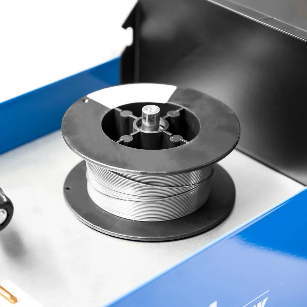 Flux-cored wire welding machine SG 121 A-SYN