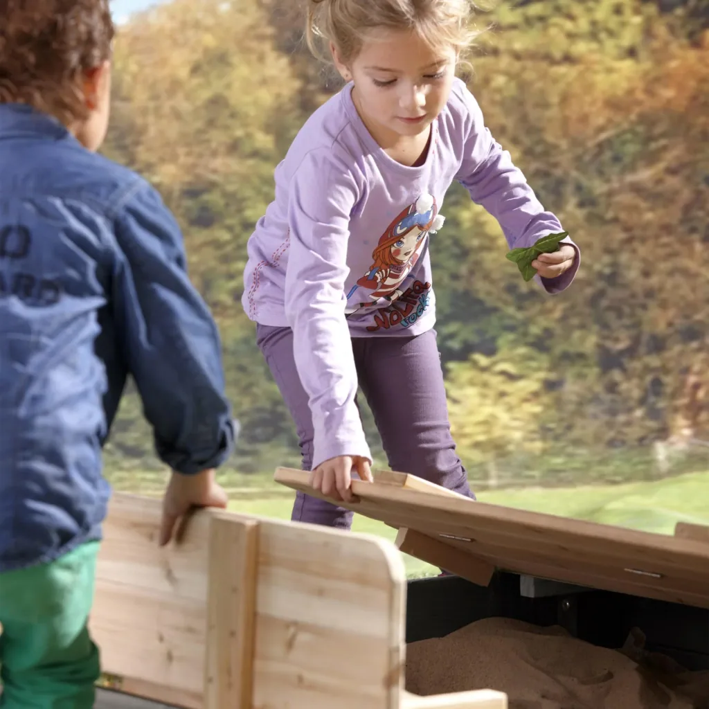 Ella Sandpit Rainbow