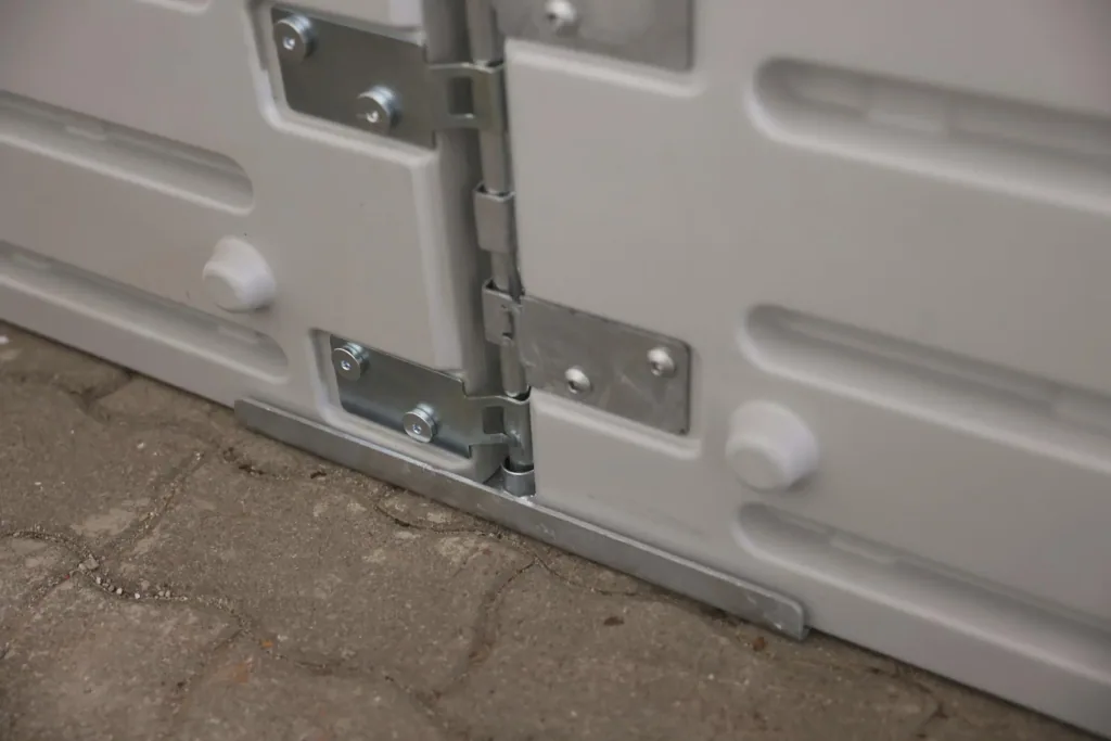 Stabilization aid group box for modular calf box