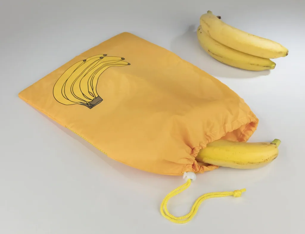 Fresh-keeping bags for bananas