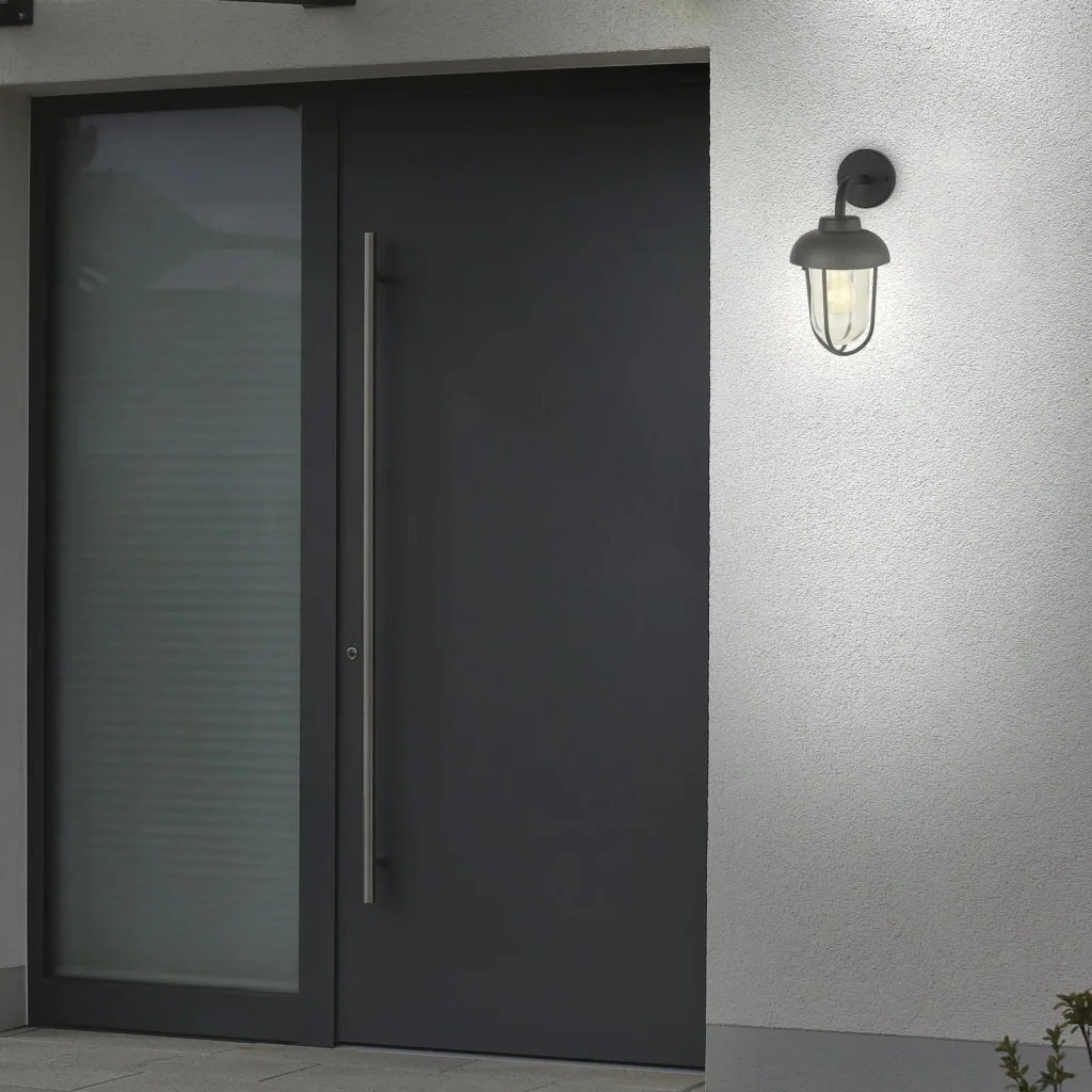 Outdoor light 1-flame, metal-glass / black, IP44, E27 socket