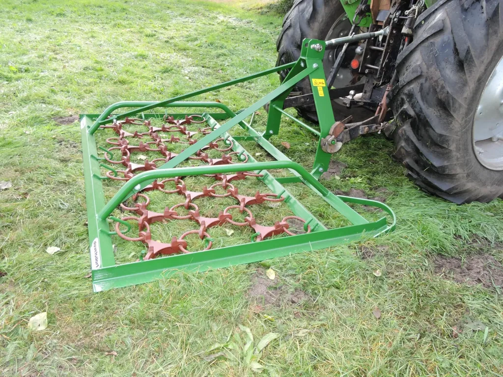 Grassland harrow 3 m, 3-row