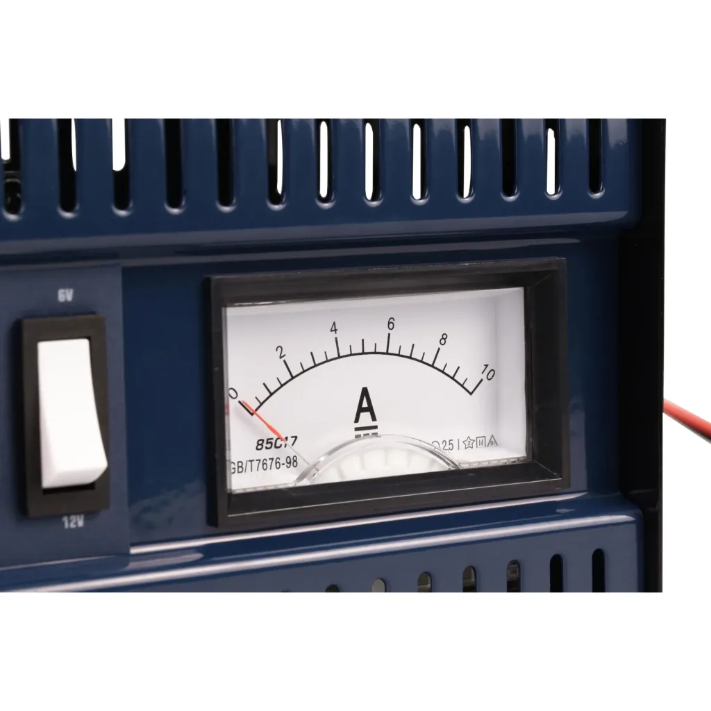 BCM1021 Battery Charger 6/12V - Start function - Pulse maintenance charge - Overcharge, short circuit and reverse polarity protection -