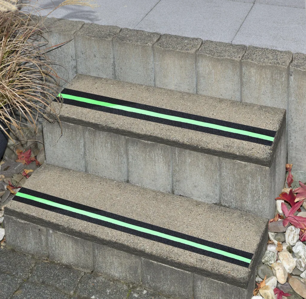 Antislip lichtstrip 2 in 1 (5 cm x 300 cm)