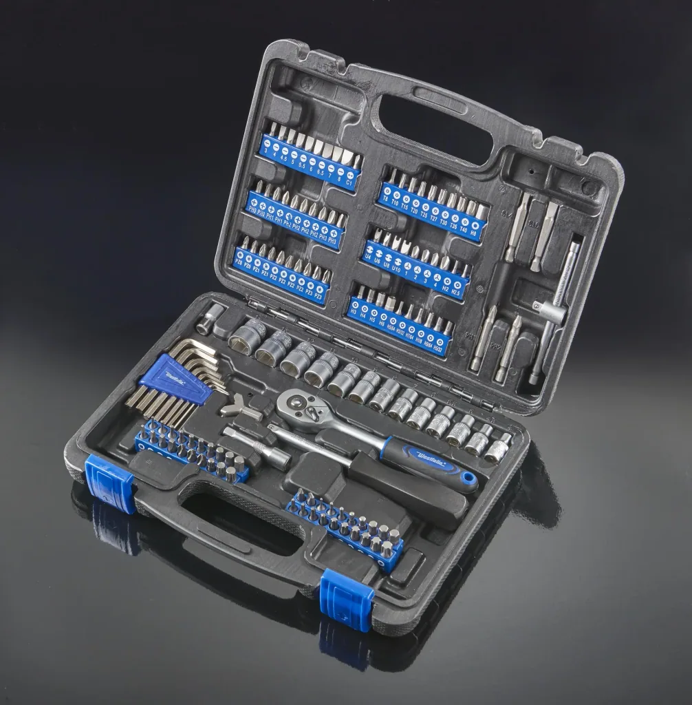 Socket and bit set 132 pieces