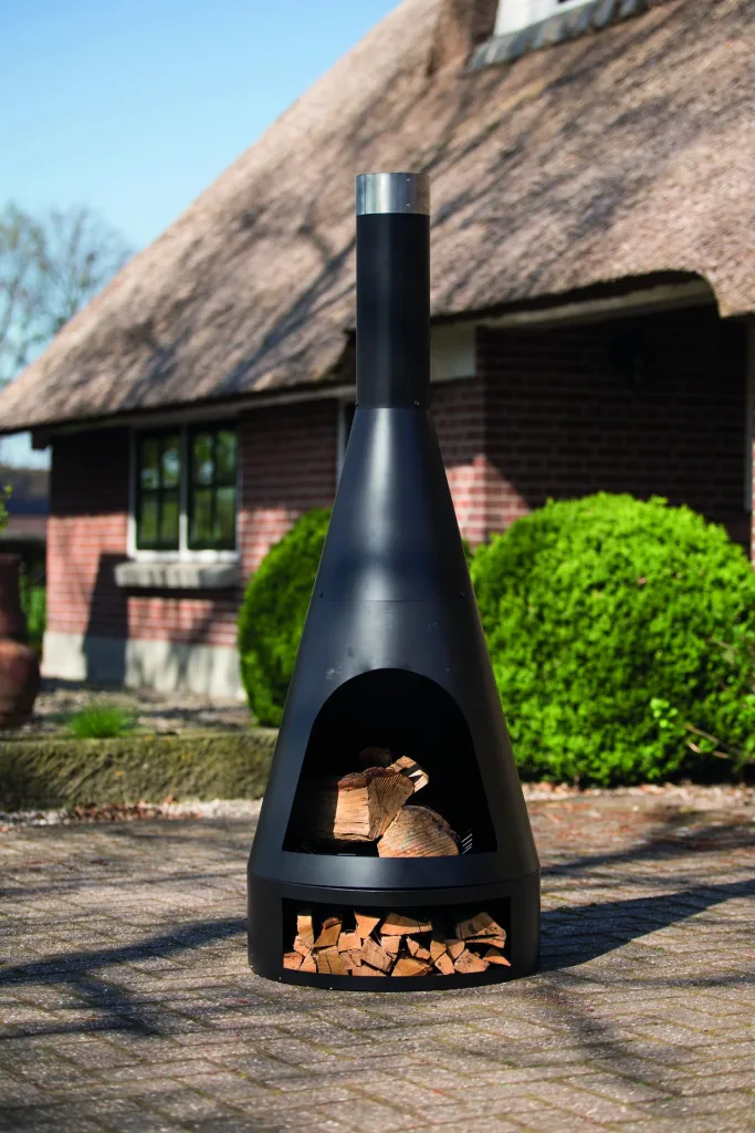 Kingston XL outdoor garden fireplace