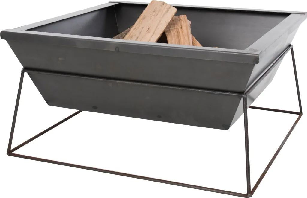 Reso Industrial fireplace, 60 x 60 cm