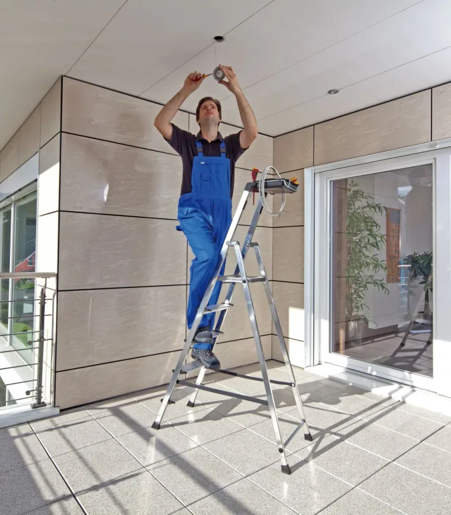 “SECURY” STEP LADDER 5 STEPS