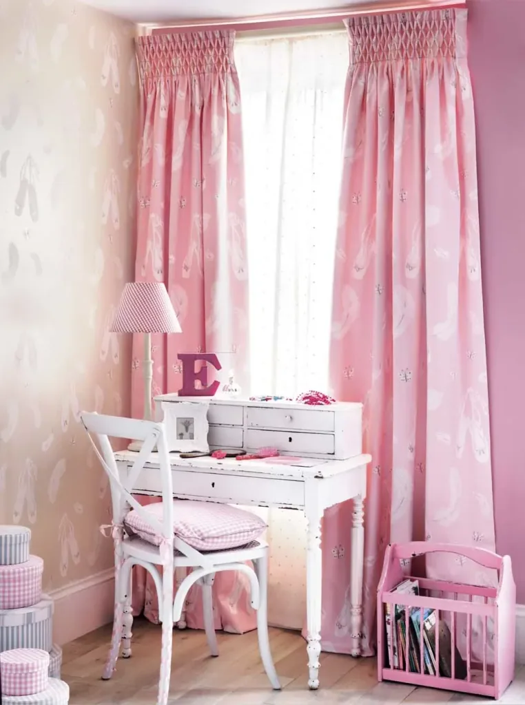 Little Sanderson Abracazoo behang balletschoentjes lichtblauw aqua