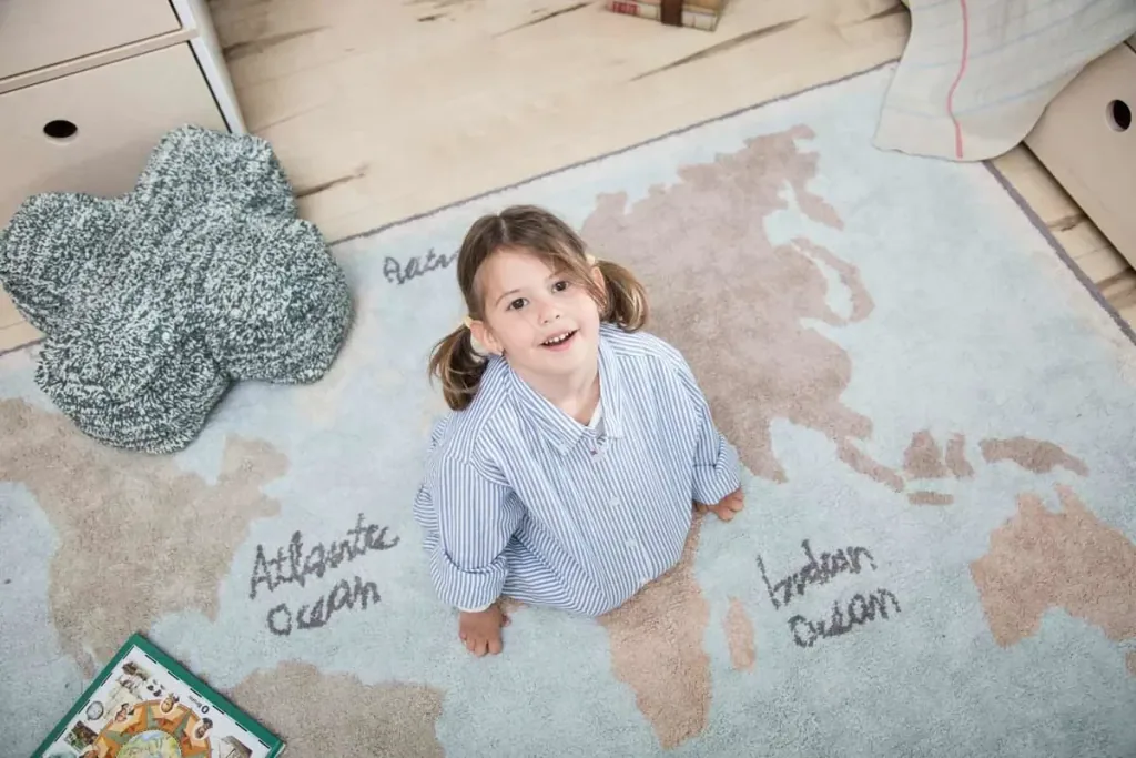 Lorena Canals tapijt wereldkaart