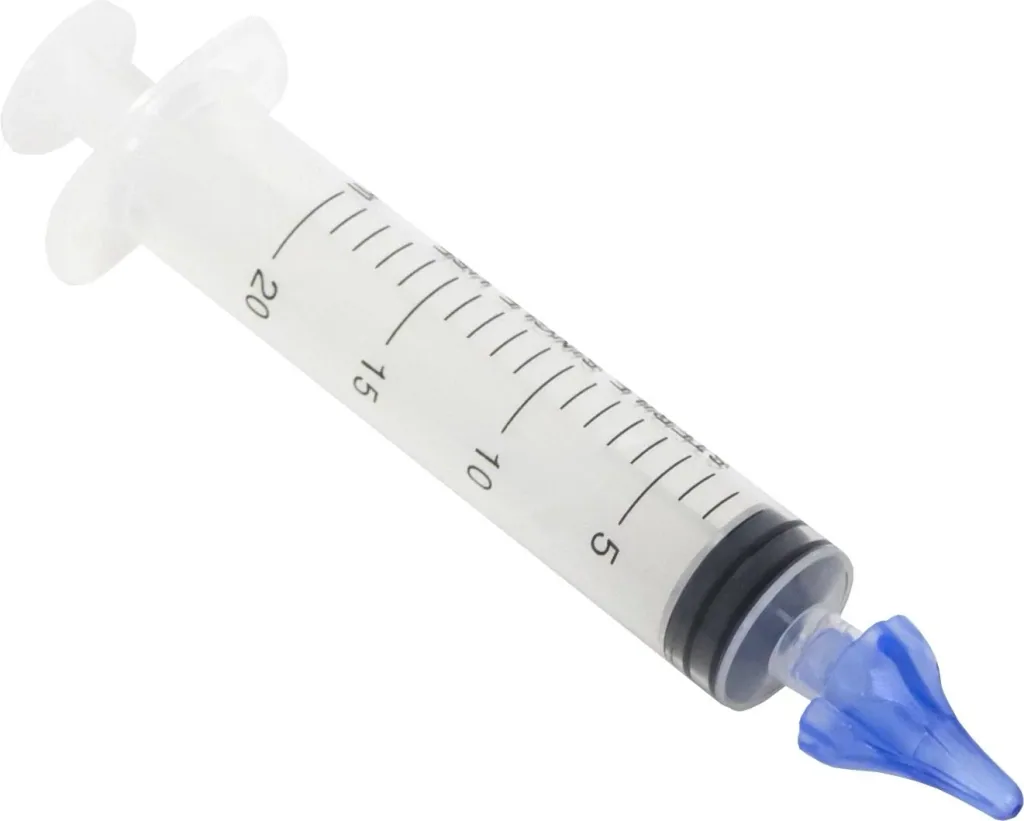 Ear cleaner "syringe"