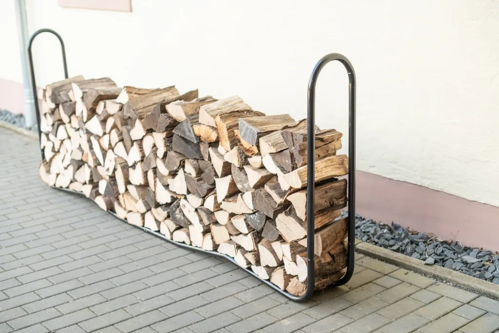 Firewood rack 244 cm, load capacity 544 kg