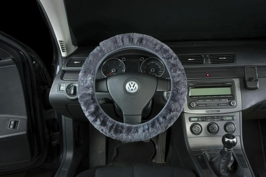 Lambskin steering wheel cover, anthracite