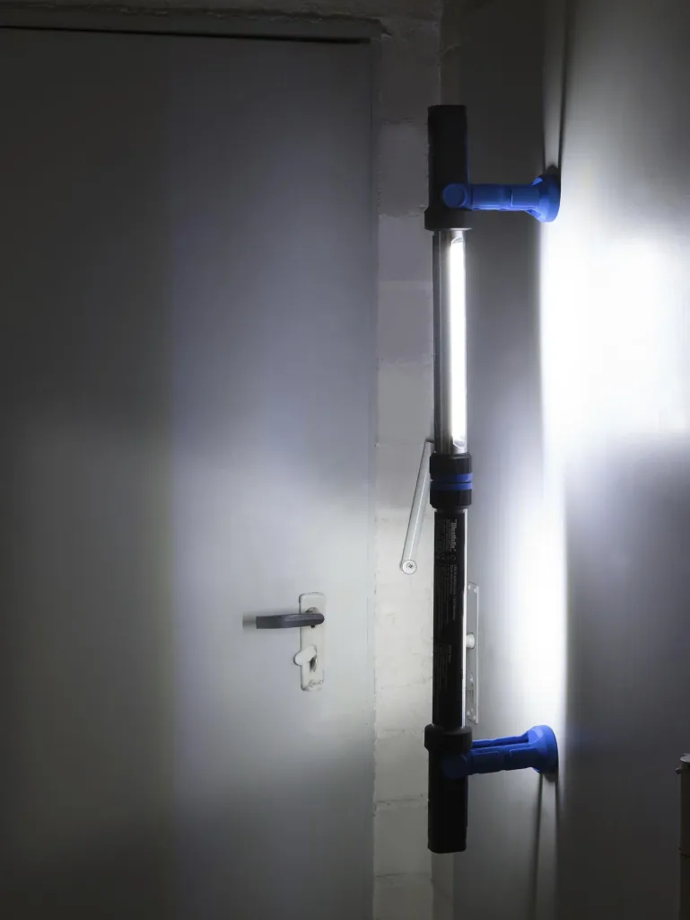 COB work light "Star" with 1200 lumens, 10 watts, including battery
