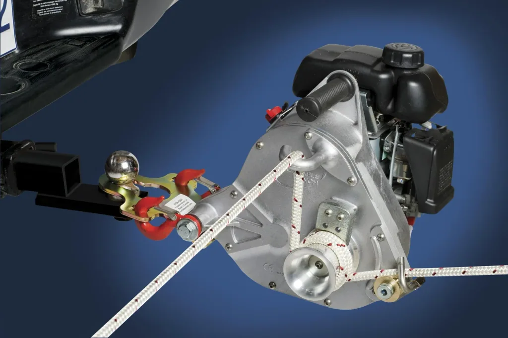 Petrol-powered winch, PCW 5000
