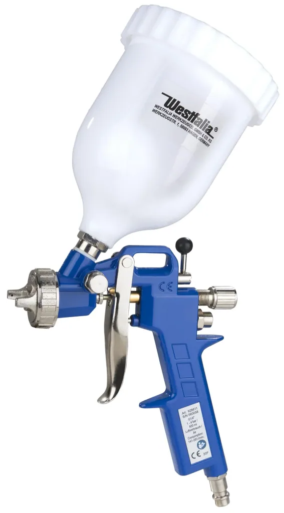 Professional paint spray gun with gravity feed cup, 600 ml