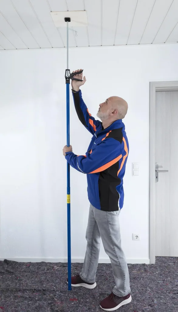 Quick-release support up to 30 kg - The third hand