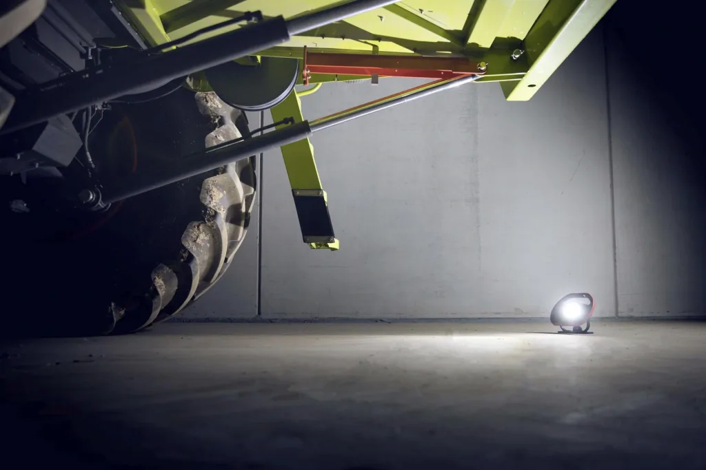 Cordless work light FL1000R