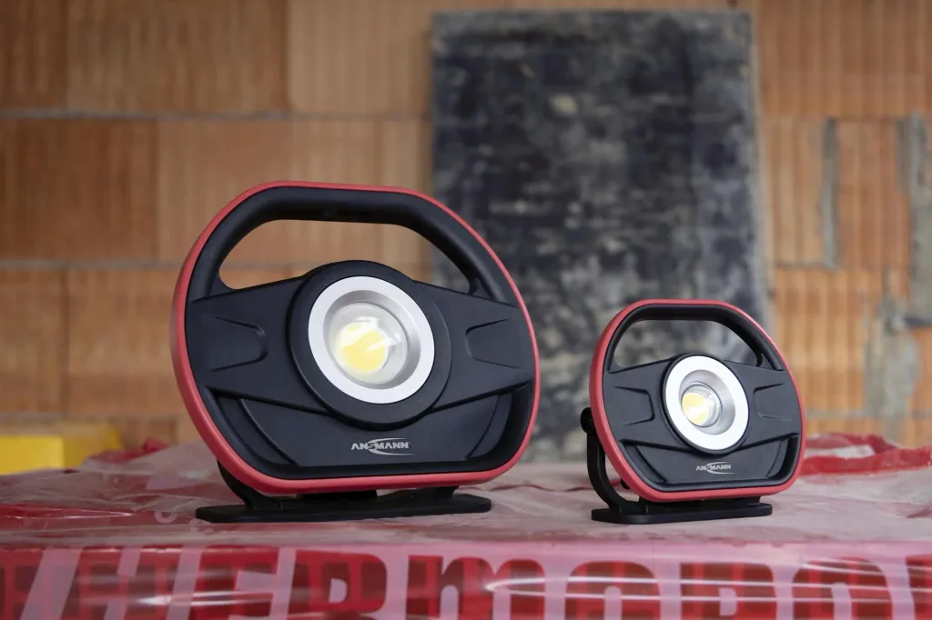 Cordless work light FL1000R
