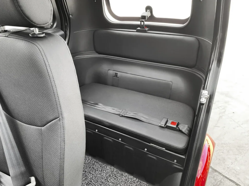 4-wheel electric cabin vehicle eLazzy Premium 45 km/h red, with free on-site instruction